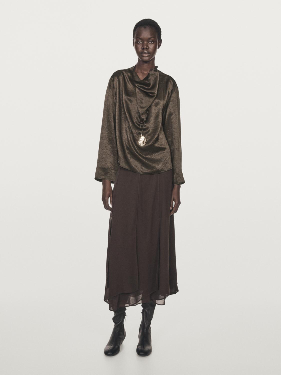 Flowing blouse with draped collar